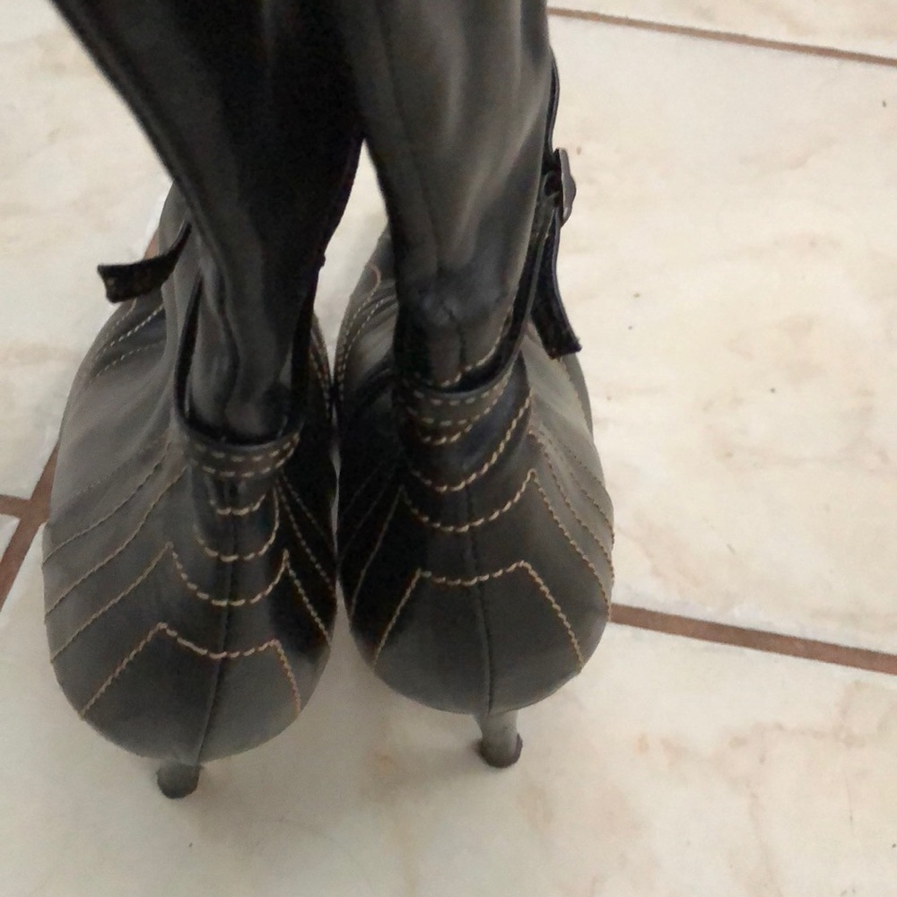 Charles David Black Leather High-Heel Knee Boots - Picture 8 of 8